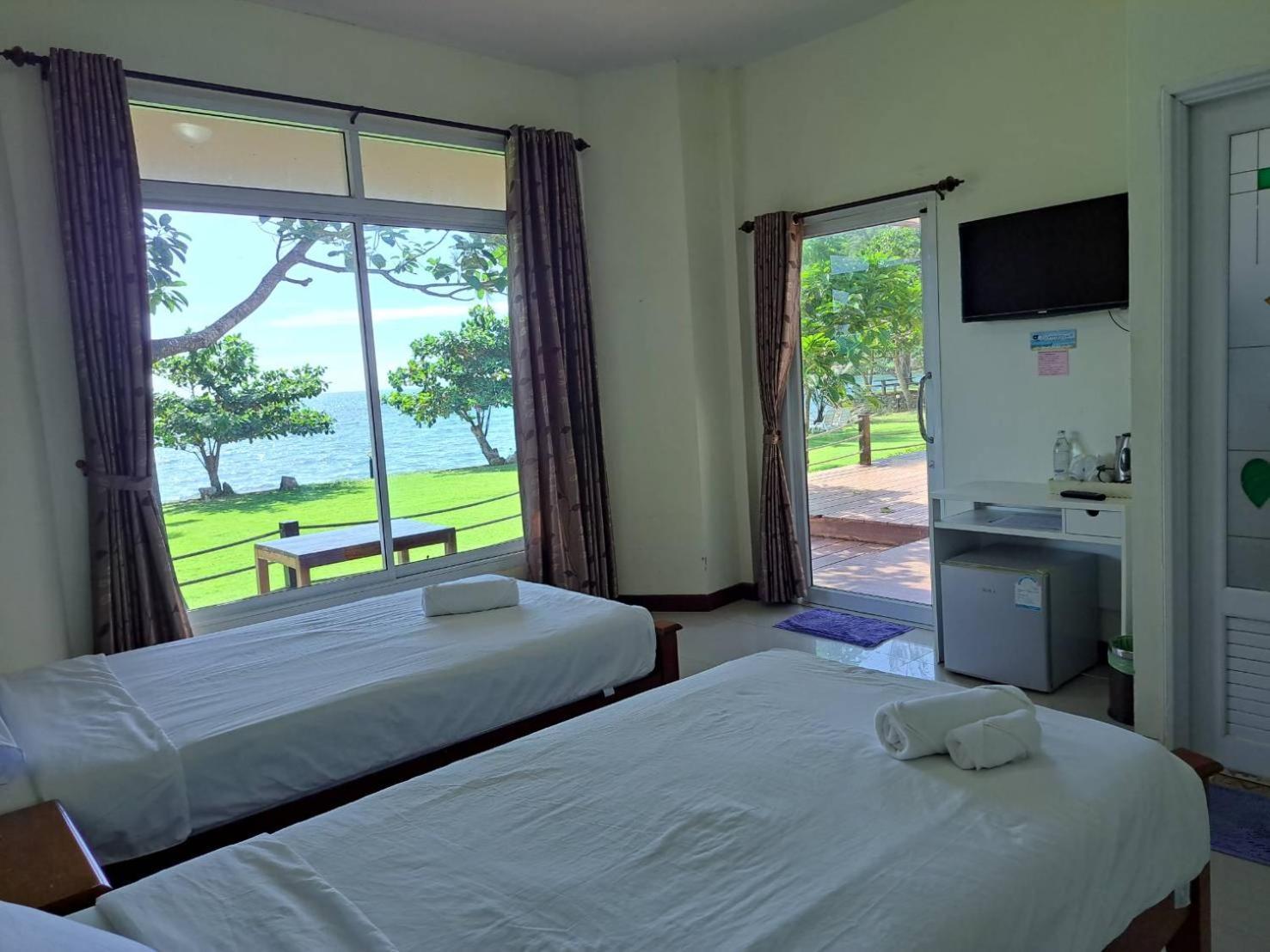 Lomtalay Resort Trat Laem Ngop Exterior foto