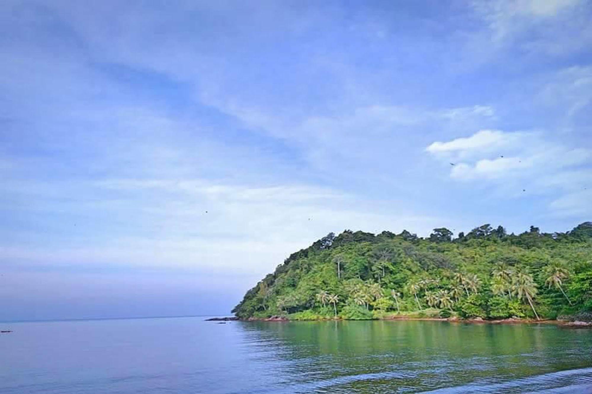 Lomtalay Resort Trat Laem Ngop Exterior foto